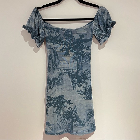 BNWT UO ruched bodycon dress - Picture 2 of 3